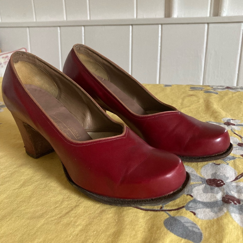 Vintage 1940’s Burgundy Leather Heels